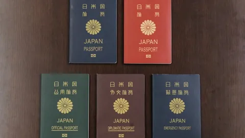 瓜帅惊呼：曼城连丢两球告急，争冠之路坎坷，阿森纳双喜临门喜迎转机！